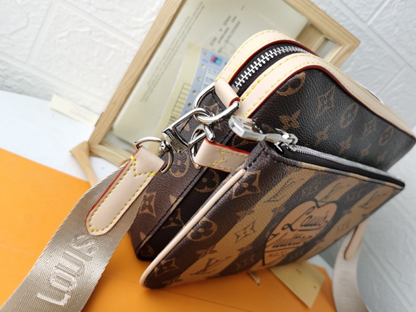 ルイヴィトンバッグ内部構造